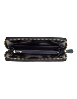 Tommy Hilfiger Large Monogram Zip Wallet In Black -Mocha shop 697940290 3 720x928