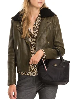 Tommy Hilfiger Poppy Small Zip Top Tote Bag In Black AW0AW04361_002 -Mocha shop 741785230 4 720x928