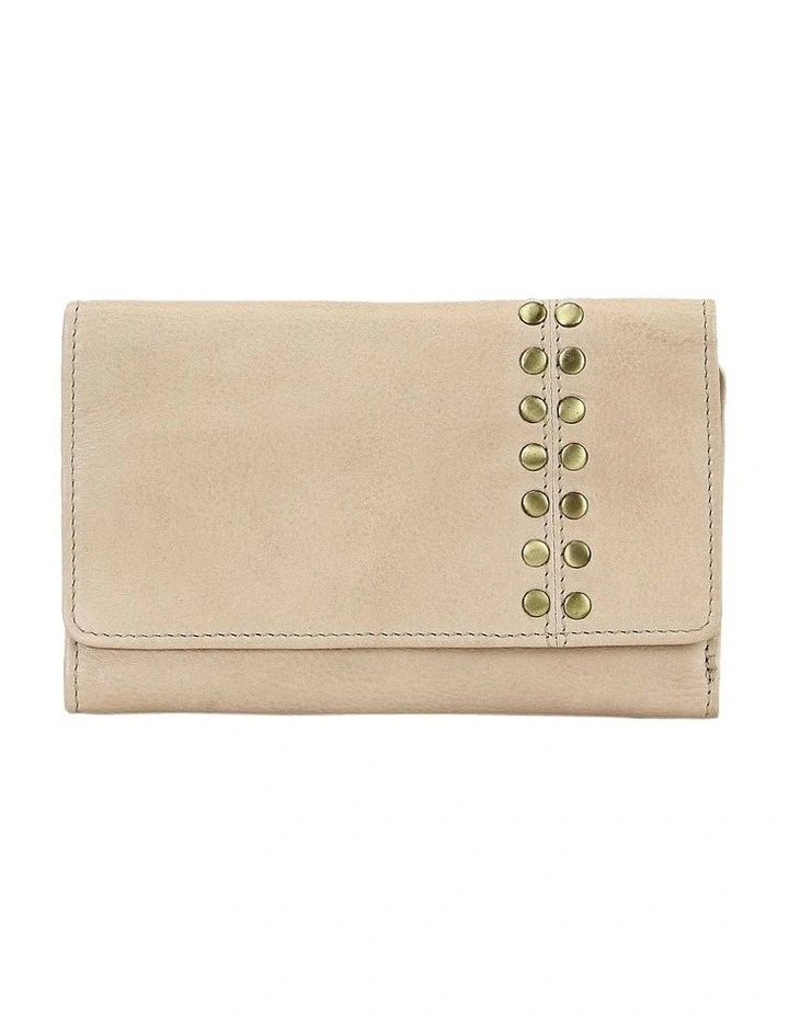 Prairie PWM302 Rivet Flap Over Wallet 3 Prairie PWM302 Rivet Flap Over Wallet