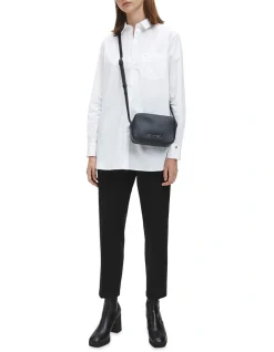 Calvin Klein Bax Black Zip Top Crossbody Bag K60K606759 -Mocha shop 799647850 5 720x928