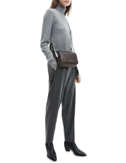 Calvin Klein Brown Camera Crossbody Bag K60K6074490HJ -Mocha shop 821317510 4 720x928