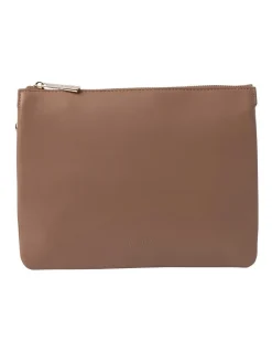 Mocha Two-Faced Jessie Crossbody Bag In Tan 9 Mocha Two-Faced Jessie Crossbody Bag In Tan -Mocha shop 905073040 4 1 720x928