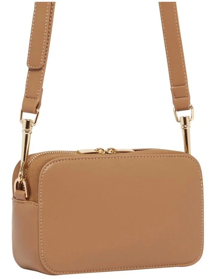 1978W Archer Caramel Crossbody Bag 5 1978W Archer Caramel Crossbody Bag - Image 3