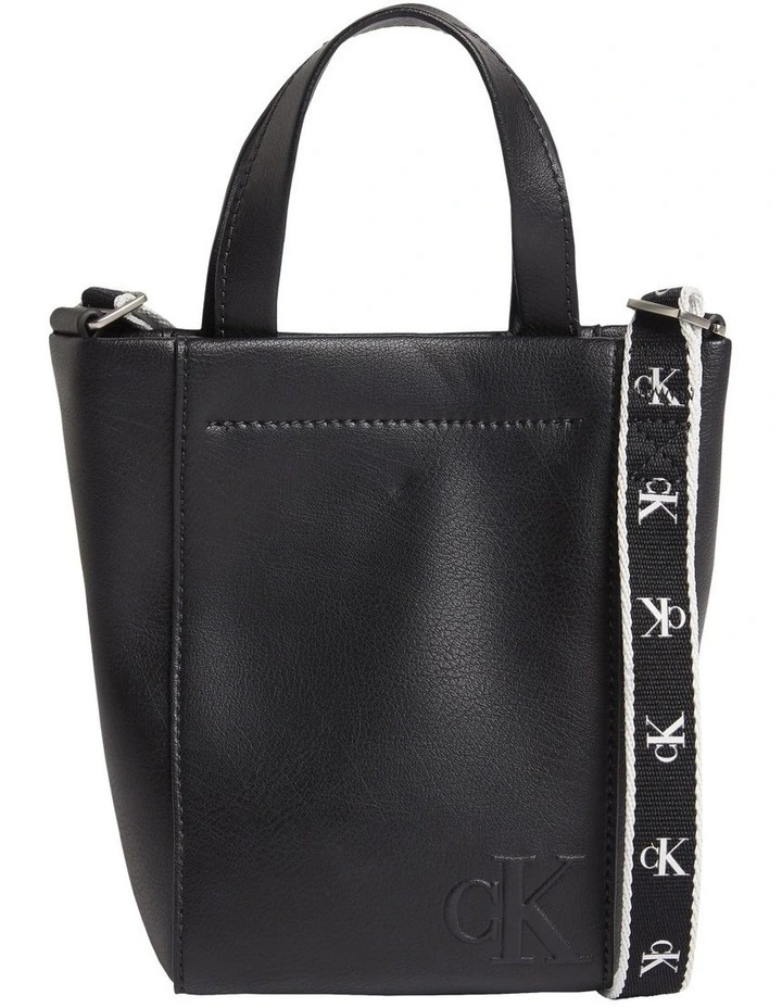 Calvin Klein Jeans Ultralight Faux Leather Tote Bag In Black 3 Calvin Klein Jeans Ultralight Faux Leather Tote Bag In Black