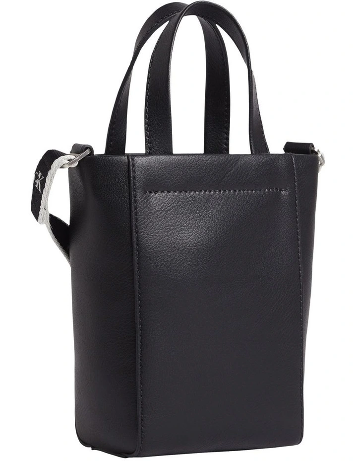 Calvin Klein Jeans Ultralight Faux Leather Tote Bag In Black 4 Calvin Klein Jeans Ultralight Faux Leather Tote Bag In Black - Image 2