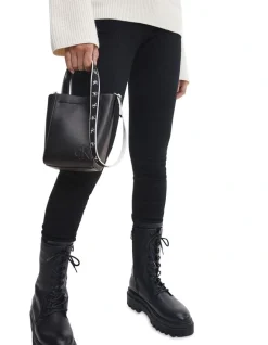 Calvin Klein Jeans Ultralight Faux Leather Tote Bag In Black 9 Calvin Klein Jeans Ultralight Faux Leather Tote Bag In Black -Mocha shop 926888410 4 720x928