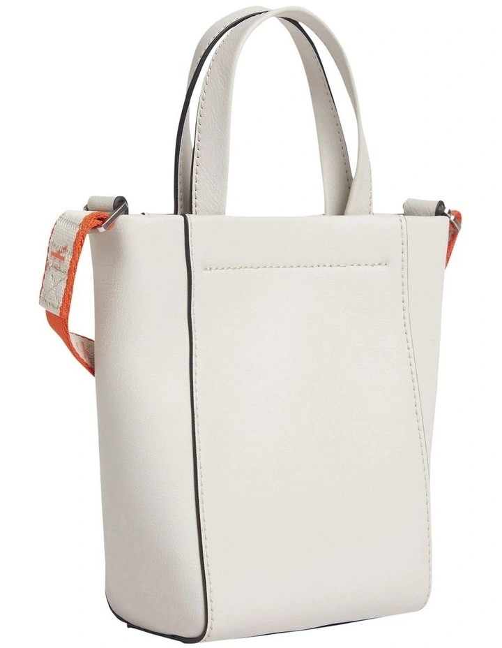 Calvin Klein Jeans Faux Leather Ultralight Tote Bag In White 4 Calvin Klein Jeans Faux Leather Ultralight Tote Bag In White - Image 2