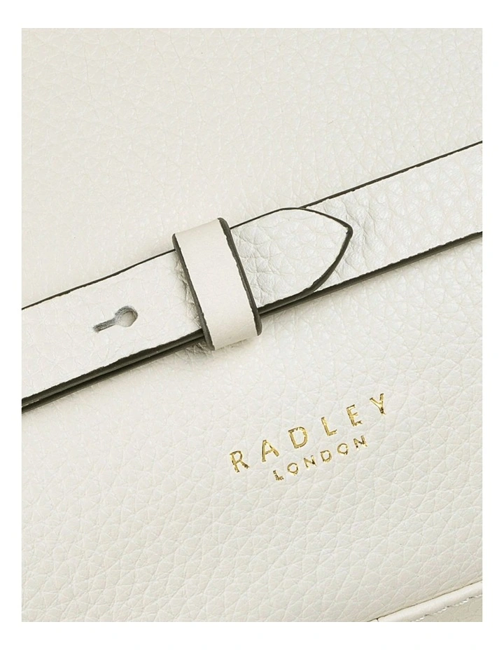 Radley Dukes Place Medium Zip-Top Shoulder Bag In White 7 Radley Dukes Place Medium Zip-Top Shoulder Bag In White - Image 5