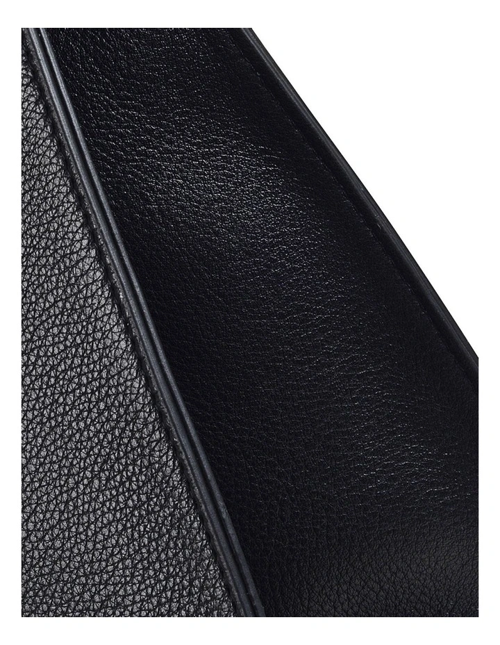 Radley Cuba Street Twist Medium Open-Top Shoulder Bag In Black 6 Radley Cuba Street Twist Medium Open-Top Shoulder Bag In Black - Image 4