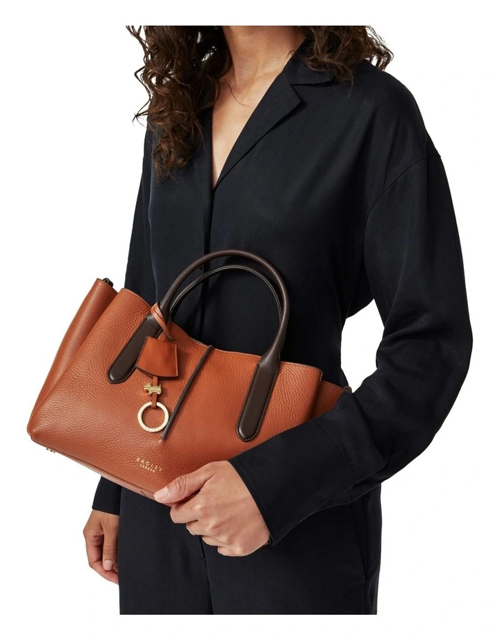 Radley Hillgate Place Medium Grab Multiway Bag In Ginger Biscuit 4 Radley Hillgate Place Medium Grab Multiway Bag In Ginger Biscuit - Image 2