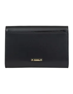 Review Iris Clutch In Black 8 Review Iris Clutch In Black -Mocha shop 956375110 2 720x928