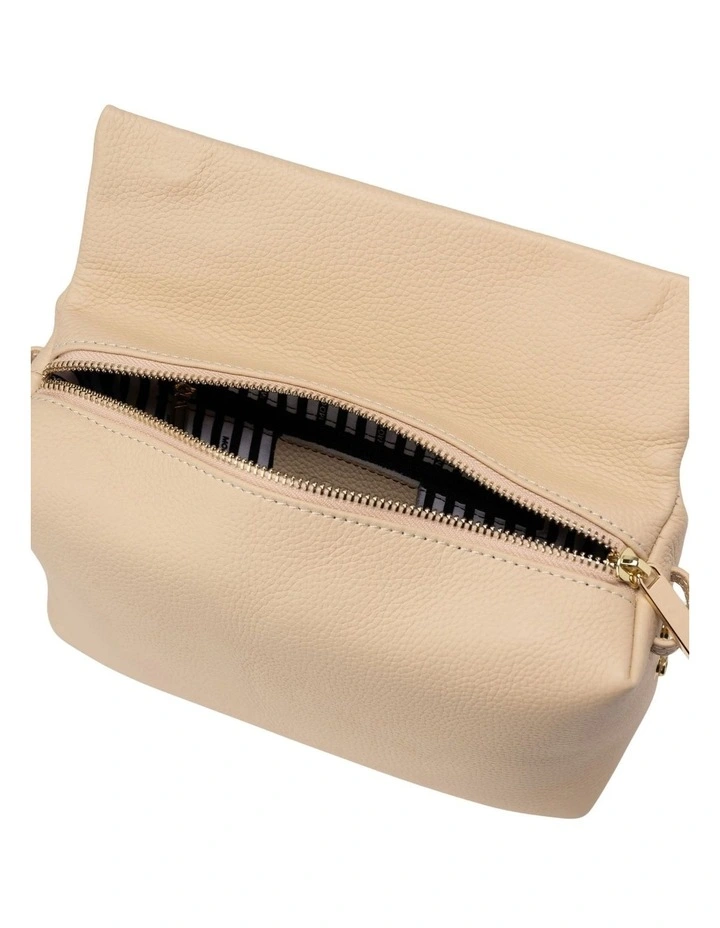 Mocha Lidia Leather Boston Bag In Cream 5 Mocha Lidia Leather Boston Bag In Cream - Image 3