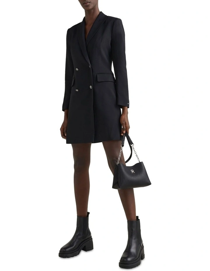 Tommy Hilfiger TH Emblem Tote Bag In Black 4 Tommy Hilfiger TH Emblem Tote Bag In Black - Image 2