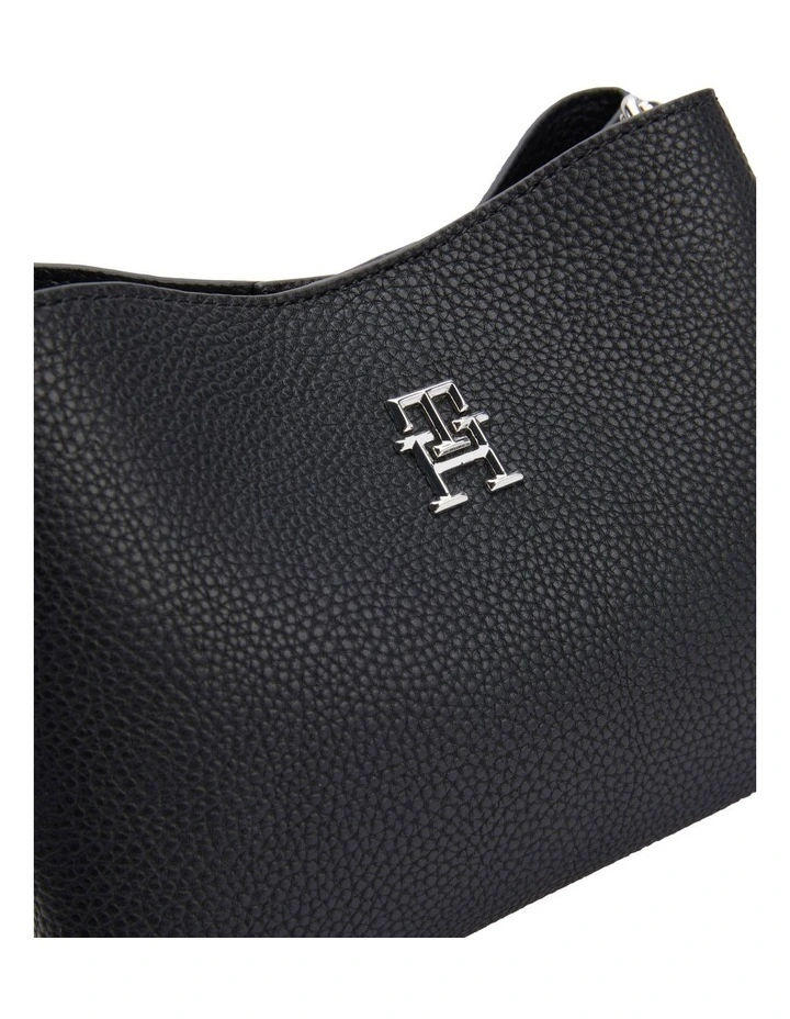 Tommy Hilfiger TH Emblem Tote Bag In Black 6 Tommy Hilfiger TH Emblem Tote Bag In Black - Image 4