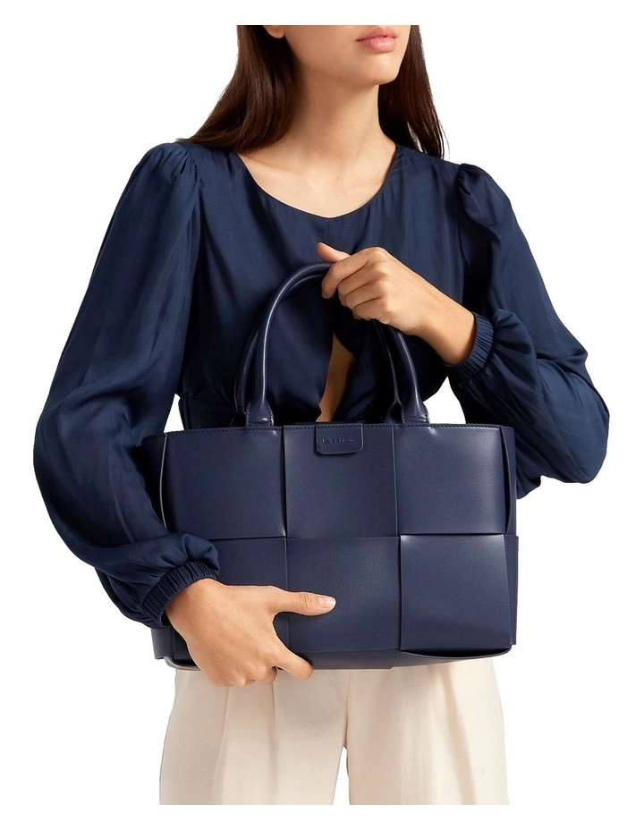 Belle & Bloom Long Way Home Woven Tote In Navy 4 Belle & Bloom Long Way Home Woven Tote In Navy - Image 2