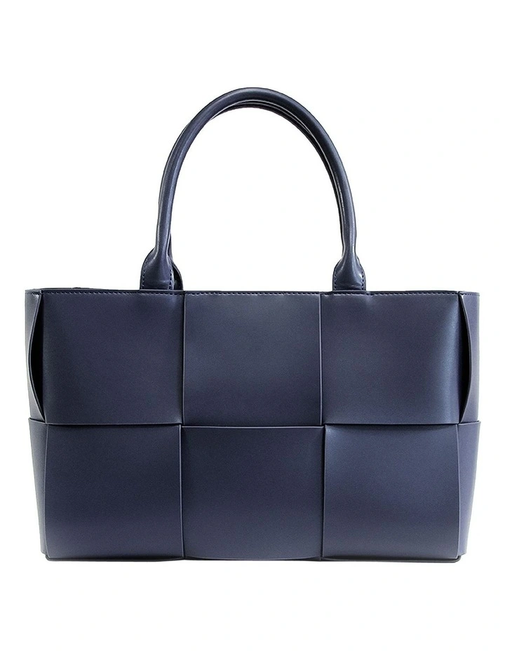 Belle & Bloom Long Way Home Woven Tote In Navy 6 Belle & Bloom Long Way Home Woven Tote In Navy - Image 4