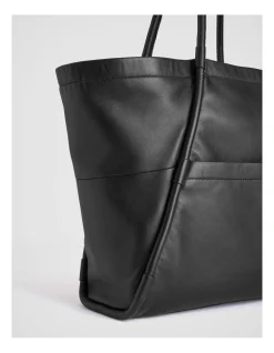 Witchery Soft Leather Everyday Tote In Black 9 Witchery Soft Leather Everyday Tote In Black -Mocha shop 981767440 3 720x928
