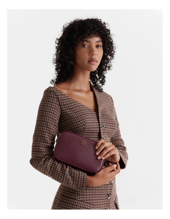 Mimco Hendrix Pouch In Rich Berry 4 Mimco Hendrix Pouch In Rich Berry - Image 2