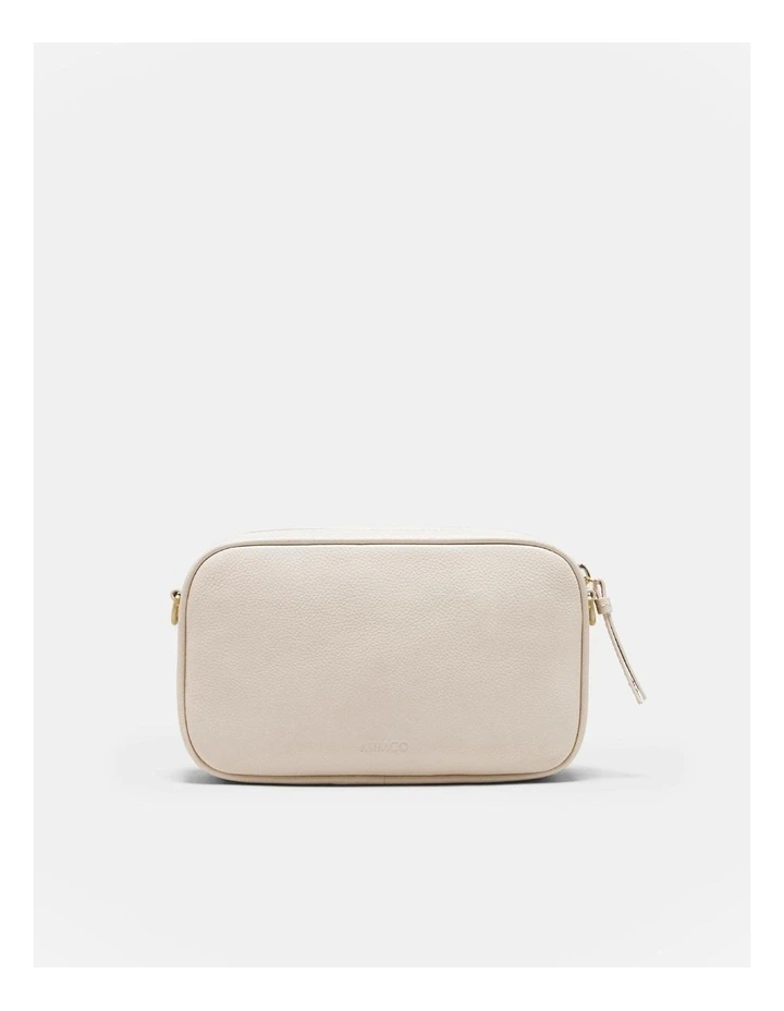 Mimco Hendrix Pouch In Pearl 6 Mimco Hendrix Pouch In Pearl - Image 4